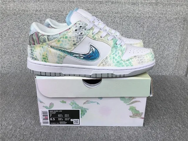 Nike Dunk Low Ocean Wave