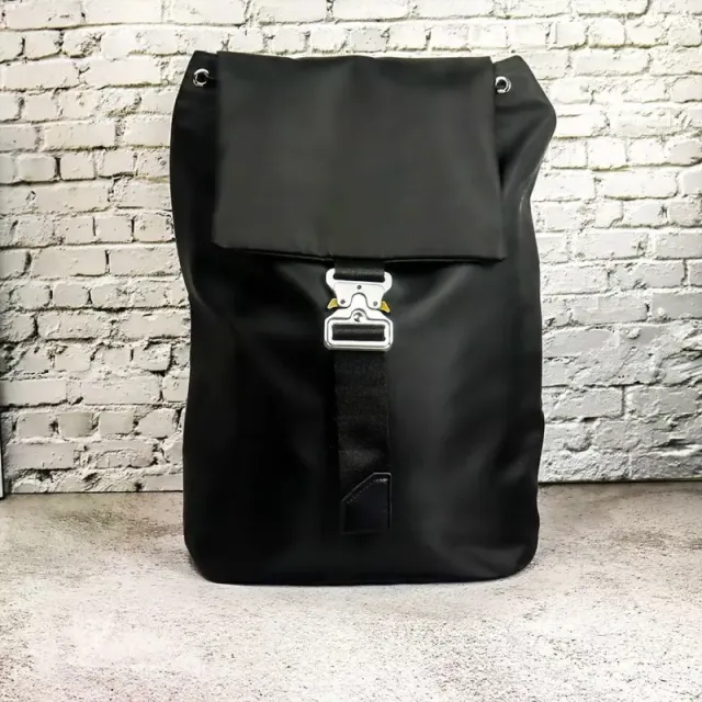 G513
