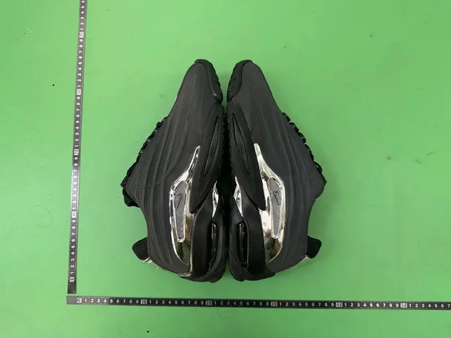 Nike Air Max TN Triple Black