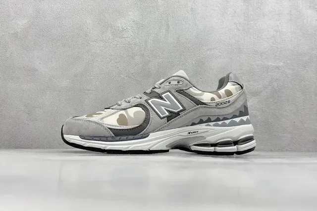 M2002RBG 灰银色