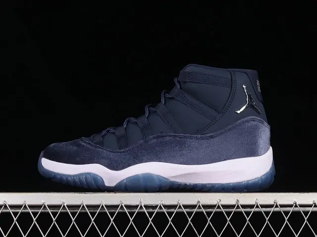Air Jordan 11