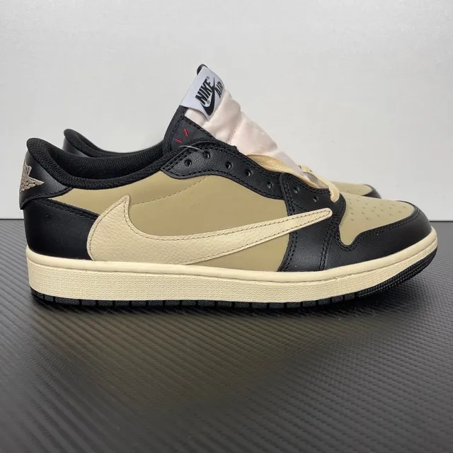 AJ1低帮奶黑倒钩DM7866-201