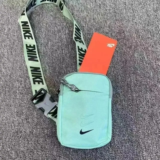 Nike Utility Pouch Mint Green