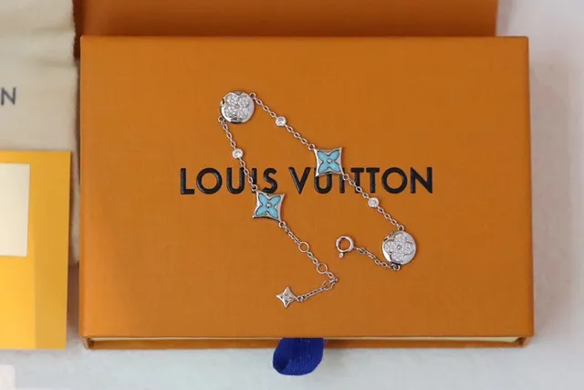 Louis Vuitton Flower Chain Bracelet Turquoise Enamel and Diamonds
