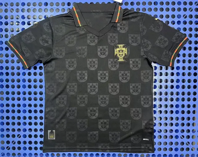25-26 Portugal black training uniform