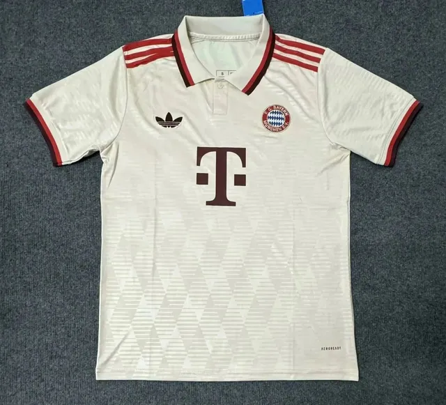 Adidas Bayern Munich Home Jersey 2023/24