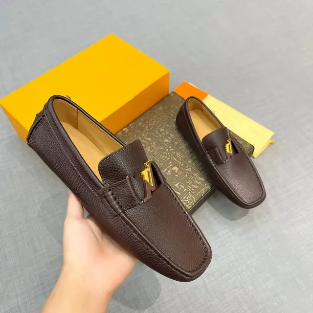 Tiffany & Co. Hardwear Loafer Brown Leather with Gold Hardware
