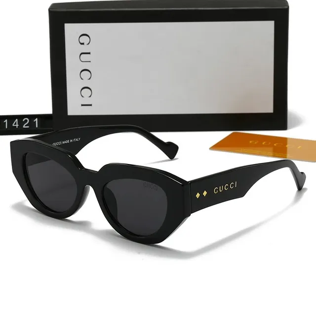 Gucci Sunglasses Oval Frame with Gold Logo