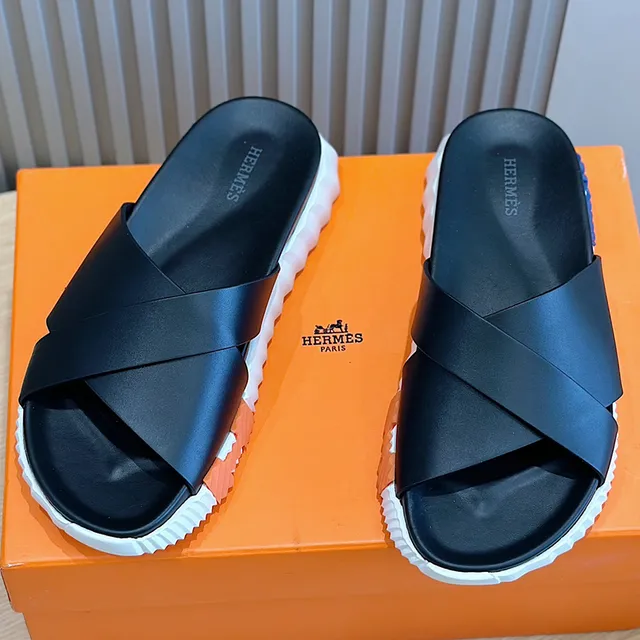 Hermès Oran Sandal Cross-Strap