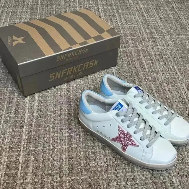 Golden Goose Superstar Glitter Star
