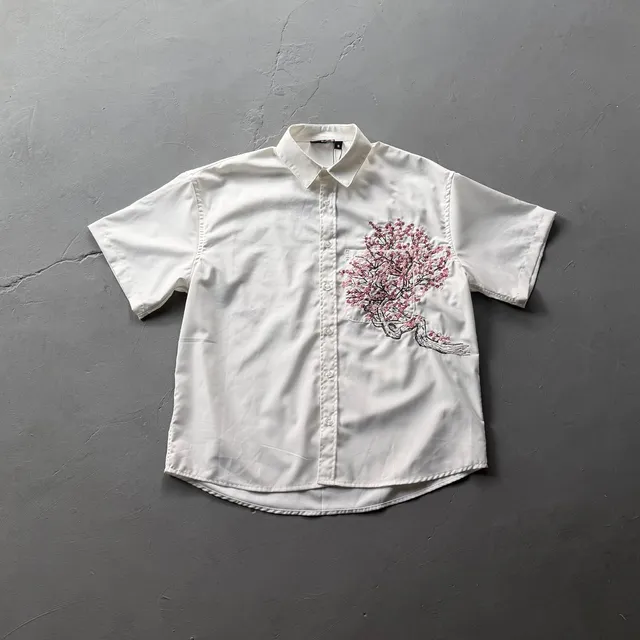 Short-Sleeve Button-Up Shirt Cherry Blossom Embroidery