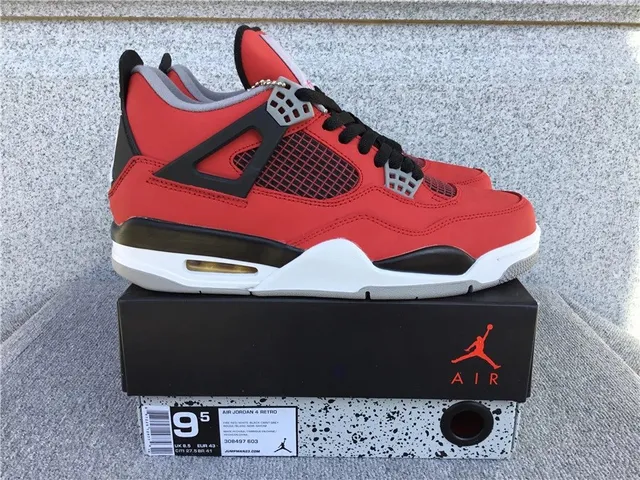 Air Jordan 4 Retro Bred