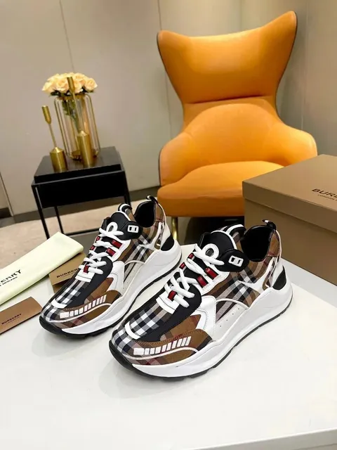 Burberry Chunky Sneaker Checkered