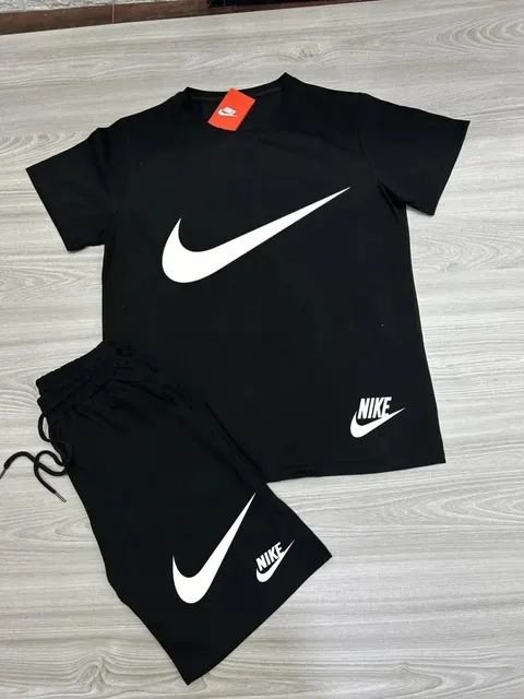 Nike Swoosh Set