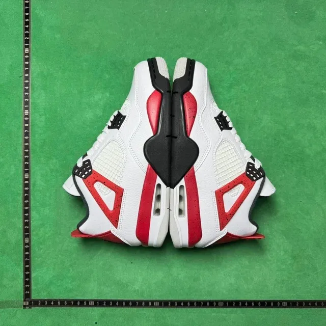 Air Jordan 4 Fire Red