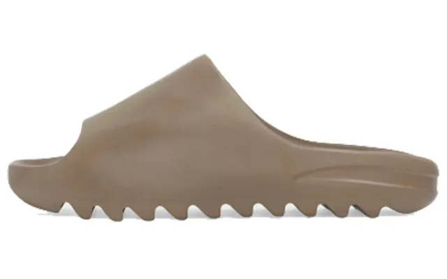 Yeezy Slide Earth