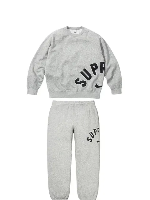 Crewneck and Joggers Set Supreme Nike Logo