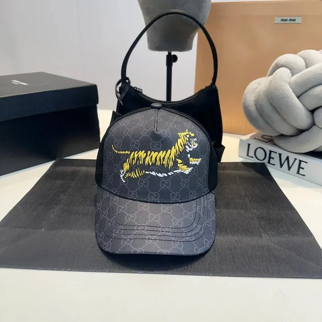 Gucci Tiger Cap GG Monogram with Tiger Print