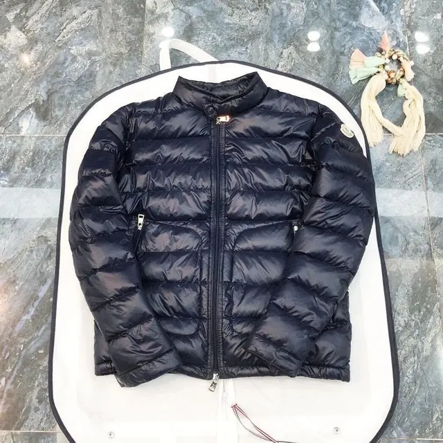 Moncler Short Puffer Jacket Shiny Nylon