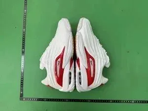 Yeezy 700 Wave Runner