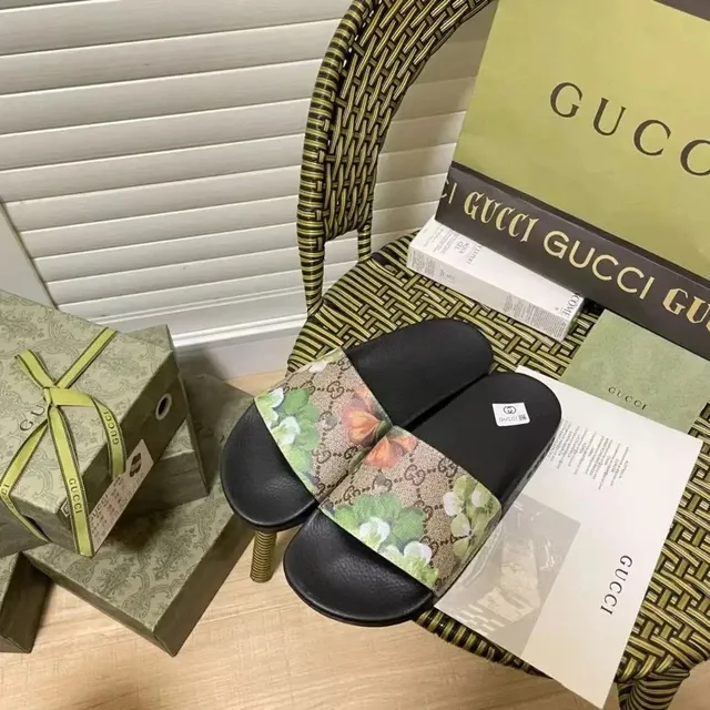 Gucci Slide Sandal