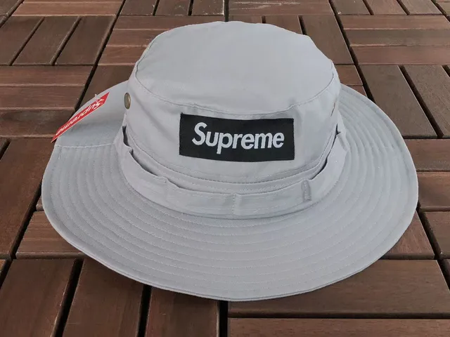Fisherman's hat light blue