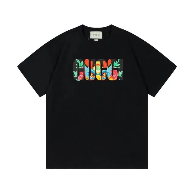 Gucci Graphic T-Shirt Dragon Print GG