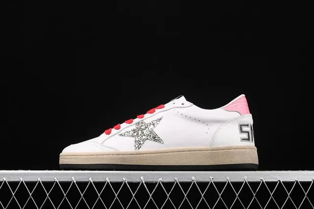 Golden Goose Superstar Glitter Star