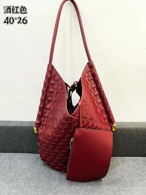 Bottega Veneta Cassette Hobo