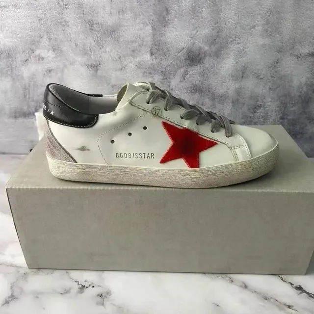 Golden Goose Superstar Distressed White with Red Star