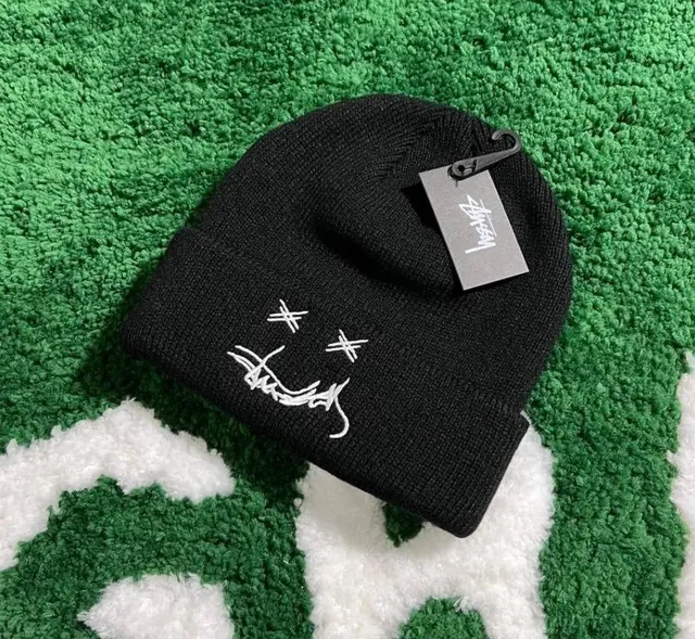 Stüssy Beanie Embroidered Smiley