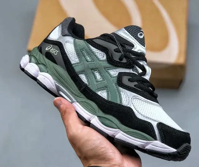 Asics Gel-1130 Forest Green