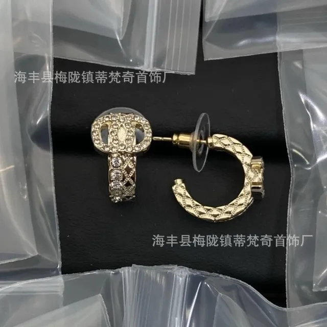 Dior Bobby Earring Crystal-Embellished