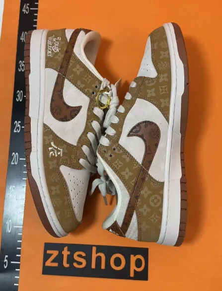 Nike × Louis Vuitton Dunk Low LV Monogram