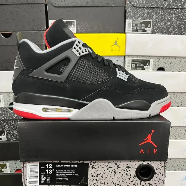 308497-060 黑红公牛