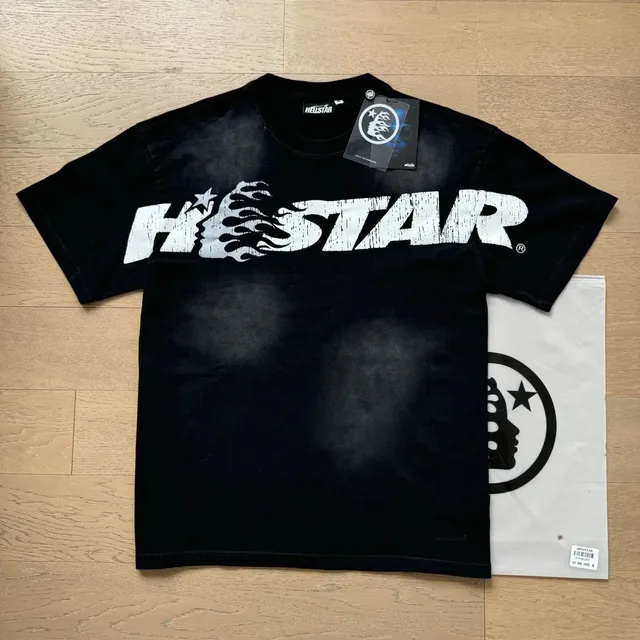 Hellstar Graphic Tee Distressed Logo