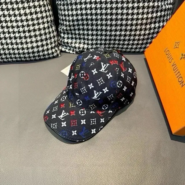 Louis Vuitton Baseball Cap Multicolor Monogram