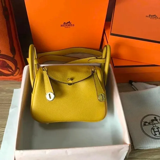 Hermès Mini Lindy Tangerine