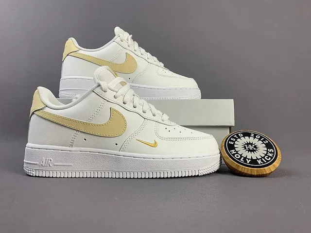 Nike Air Force 1 Low