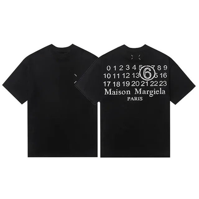 Maison Margiela T-Shirt Number 6 Print