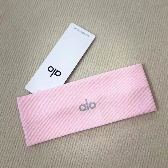 粉色