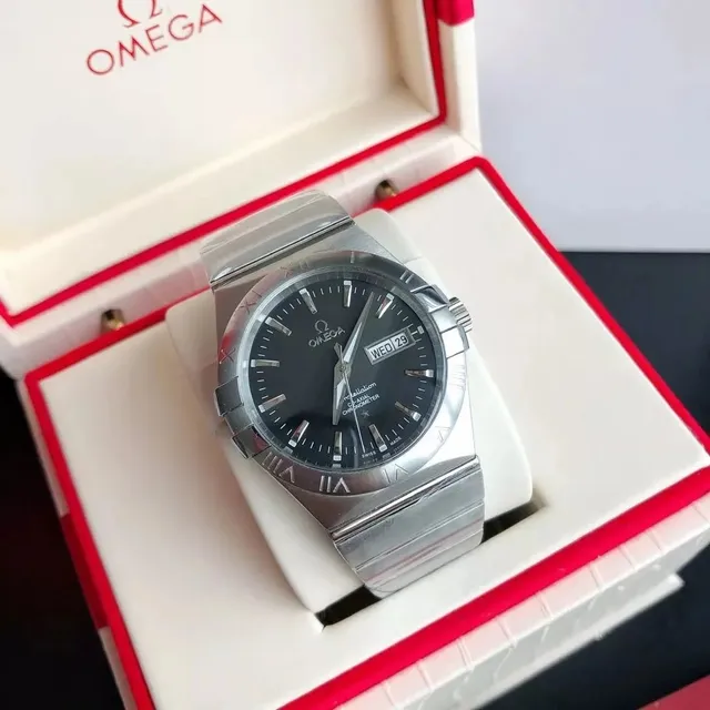 Omega Constellation Chronometer Steel with Black Dial
