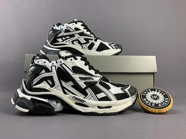 Balenciaga Triple S Runner White Black