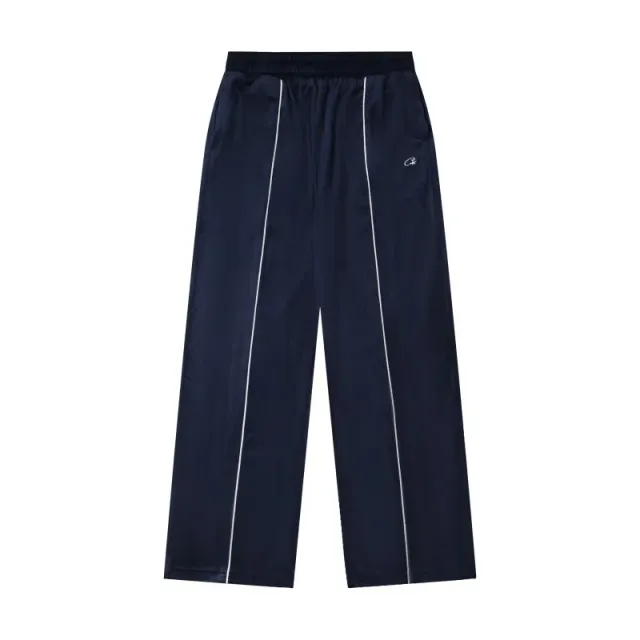 C05 dark blue