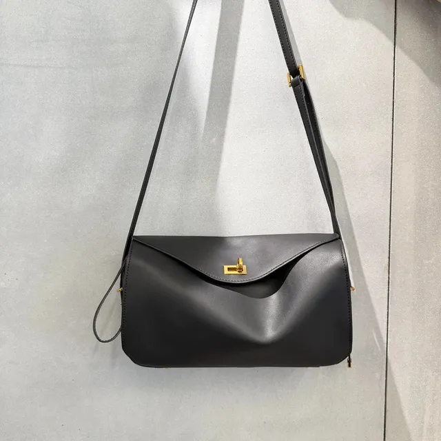 Hermès Oran Sandal Black