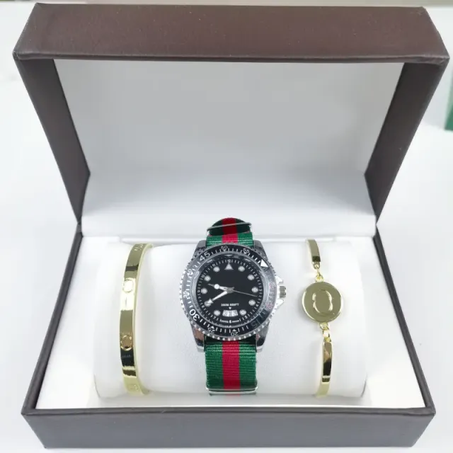 Gucci G-Timeless Chronograph Web Strap