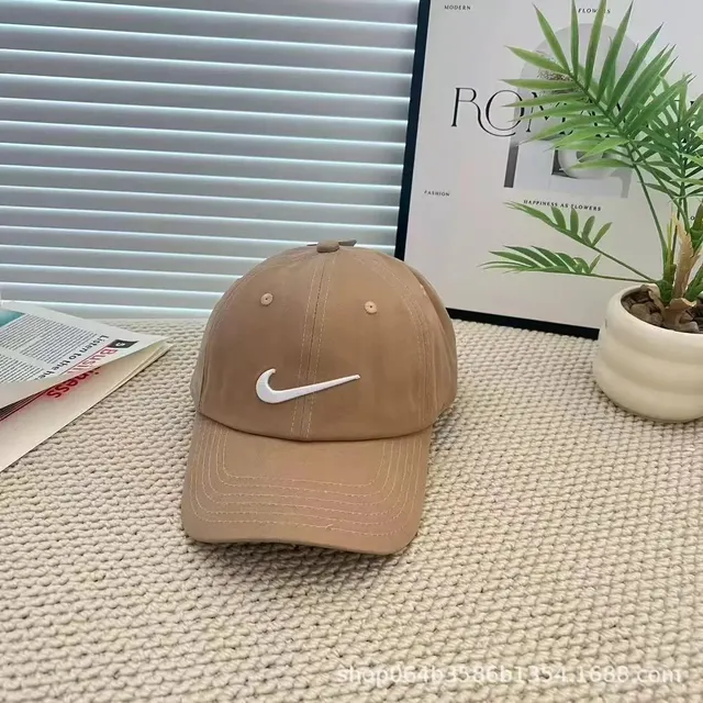卡其