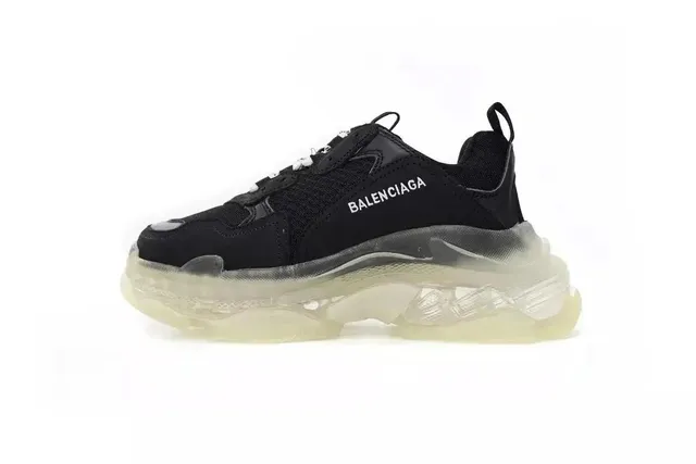 Balenciaga Triple S Black