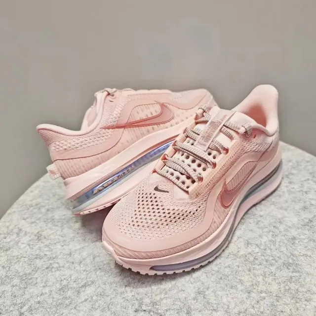 Nike Air Zoom Soft Pink