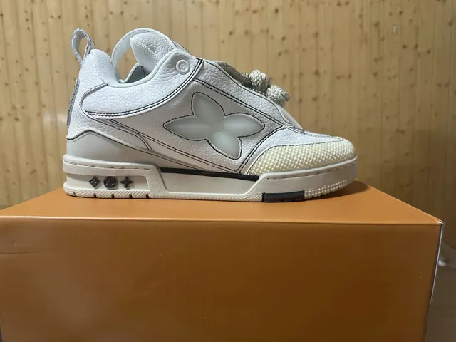 Louis Vuitton LV Trainer Monogram Flower